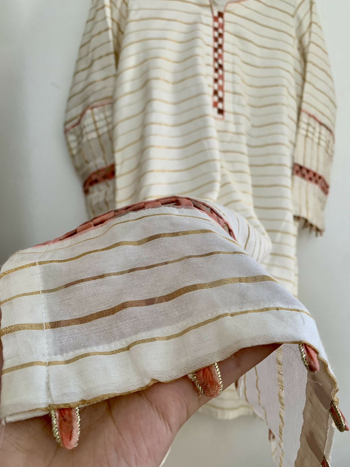 Stitched 3 PC Suit | Women Locally Made Kurta | Medium | Preloved
