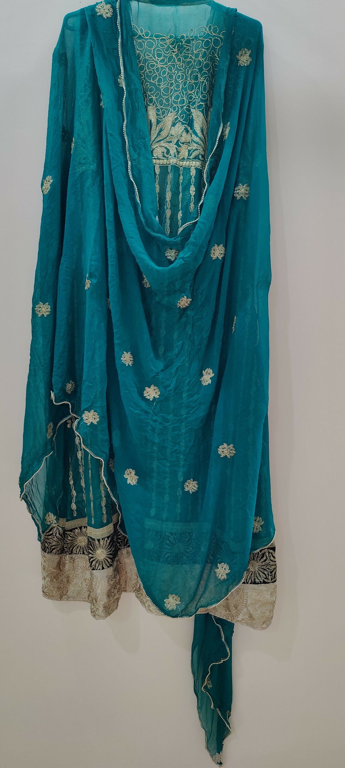 Elegant Gown | Women Locally Made Formals | Green | Small | Preloved