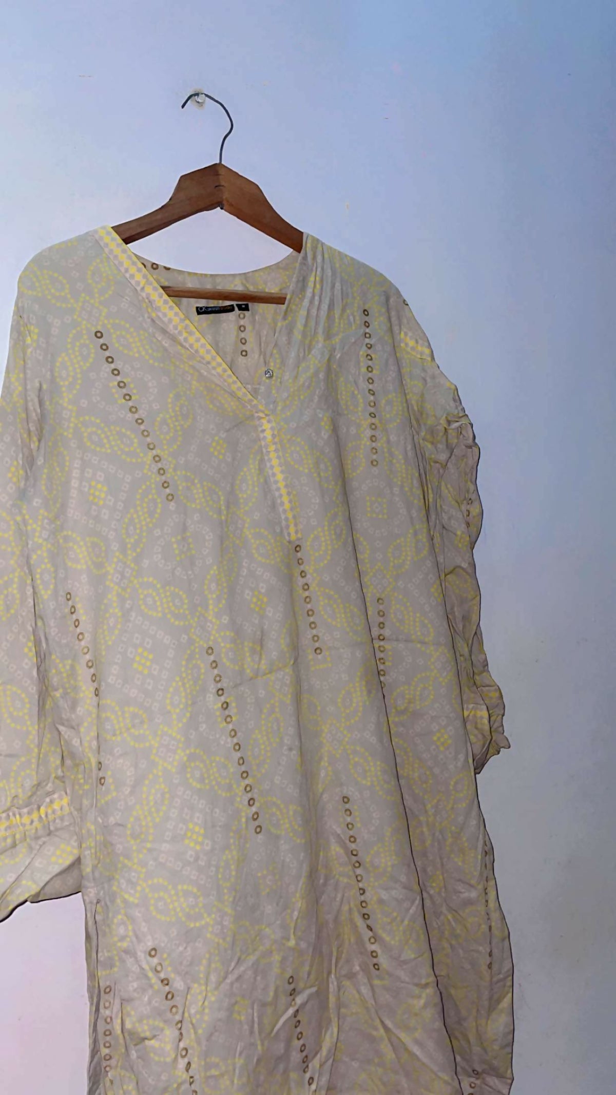Alkaram | Women Branded Kurta | Yellow | Medium | Preloved