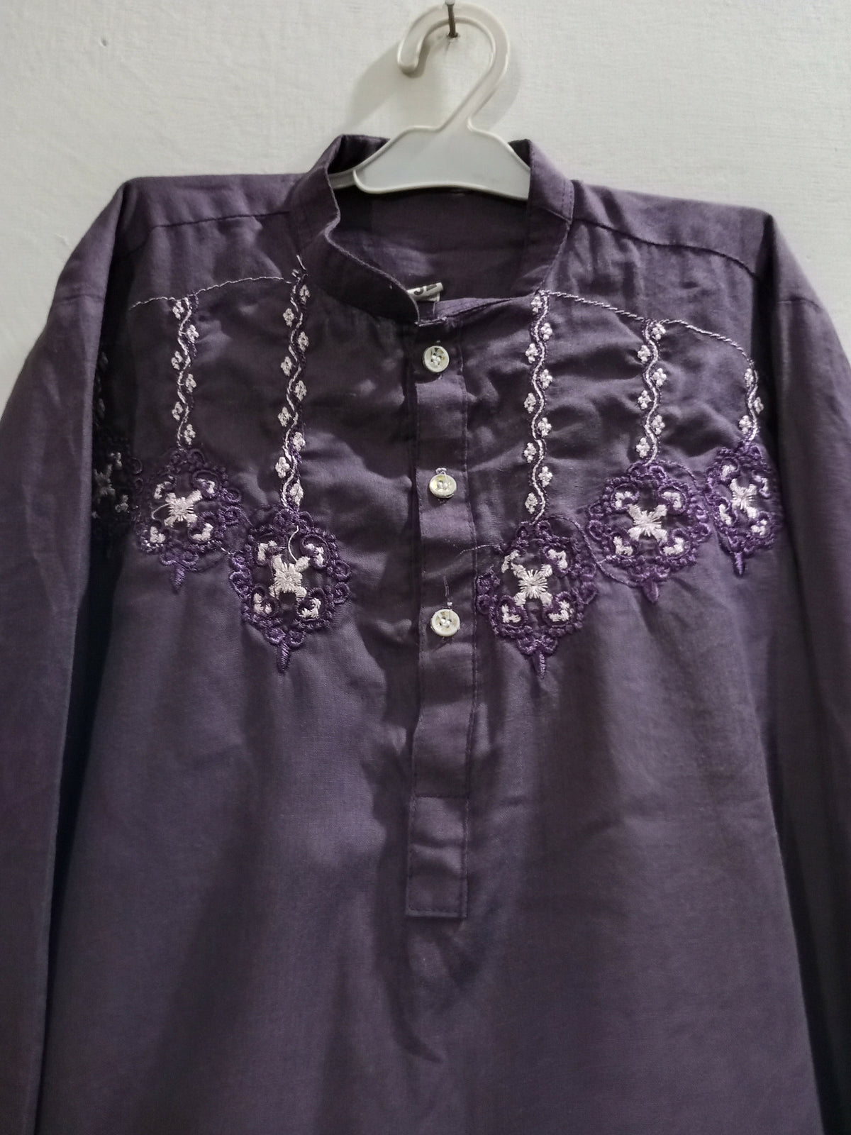 Embroidered Kurta | Kids | Boys | Boys Shalwar Kameez | Purple | Size:32 | Preloved