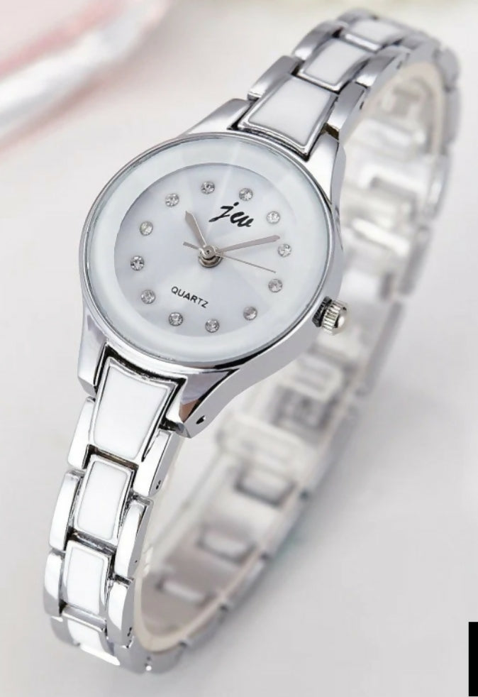 Step Chain Watch-044 | Women Accessories | Watches | Brand New