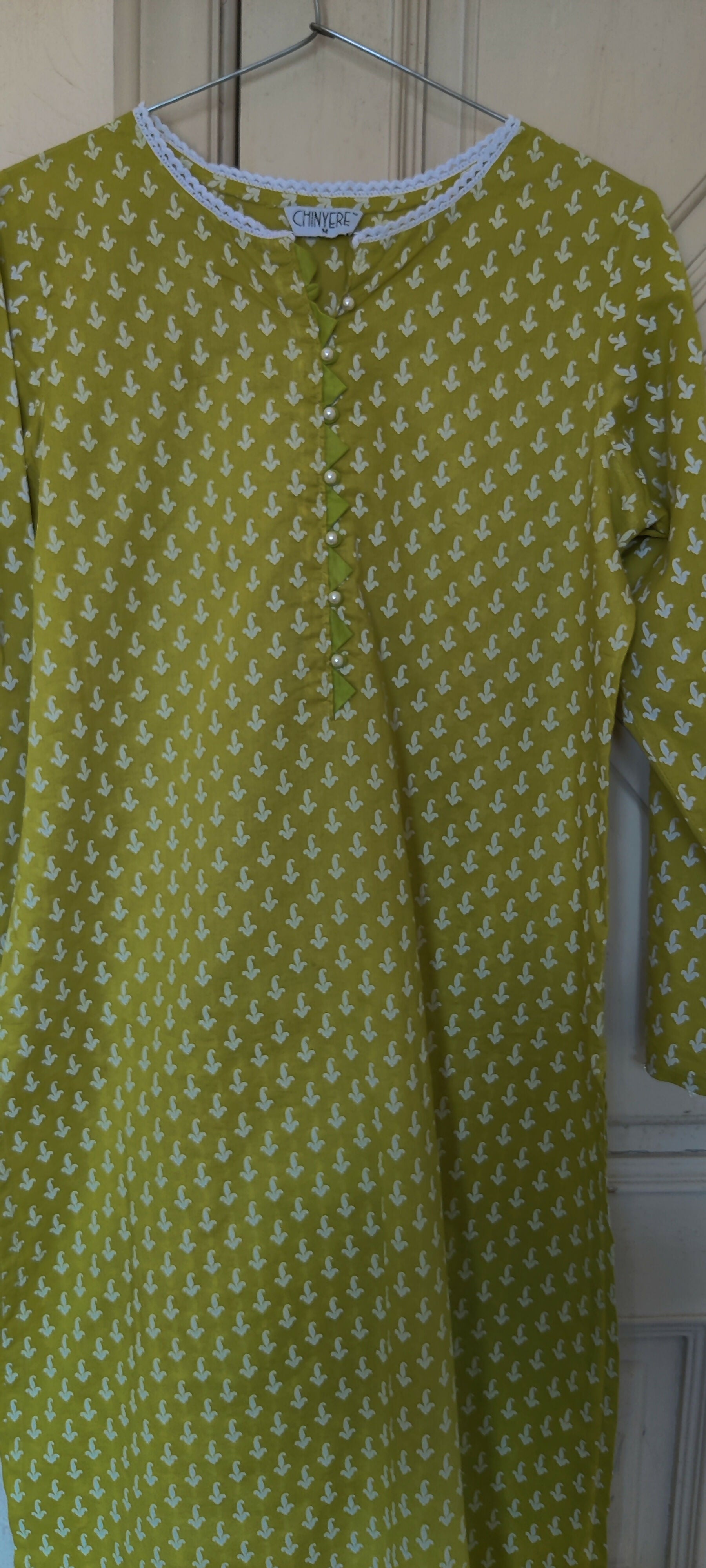 Chinyeer | Women Branded Kurta | Medium | Worn Once