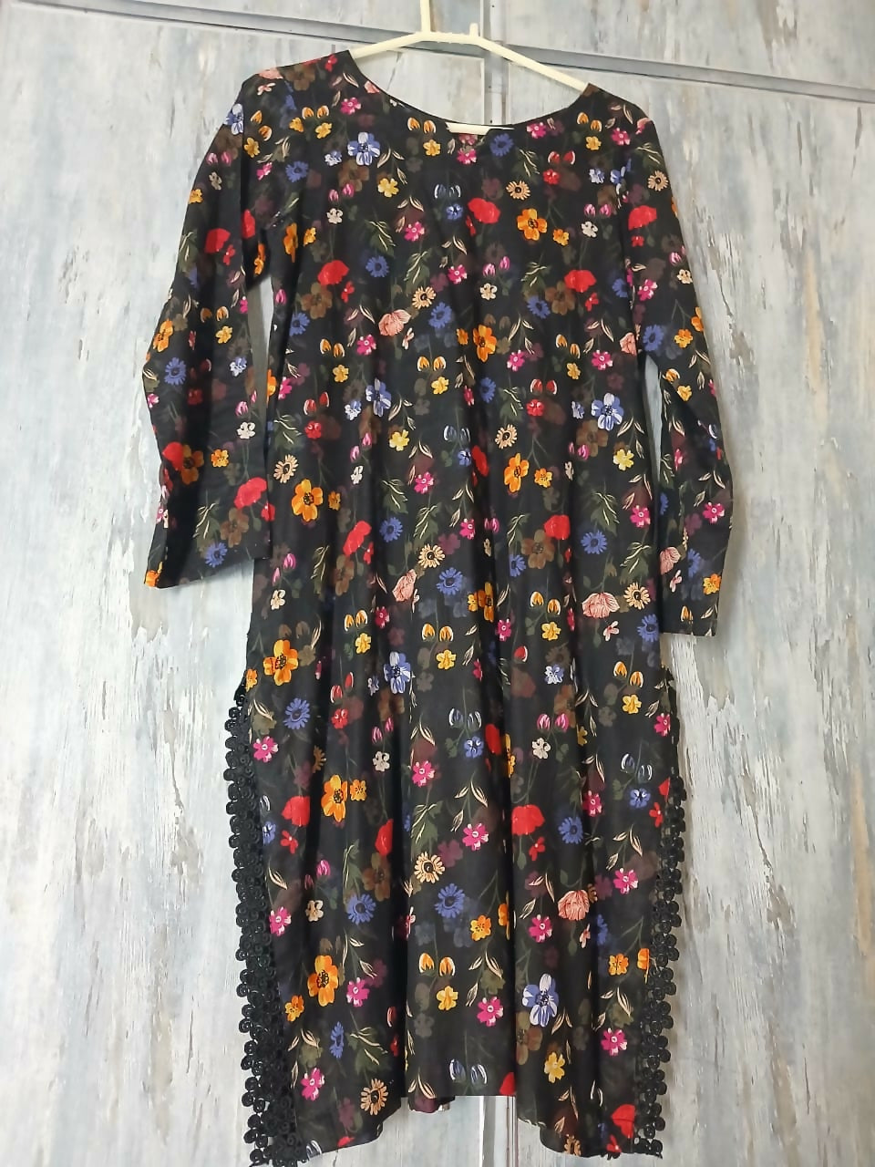 Beautiful 2 Piece | Women Locally Made Kurta | Small | New