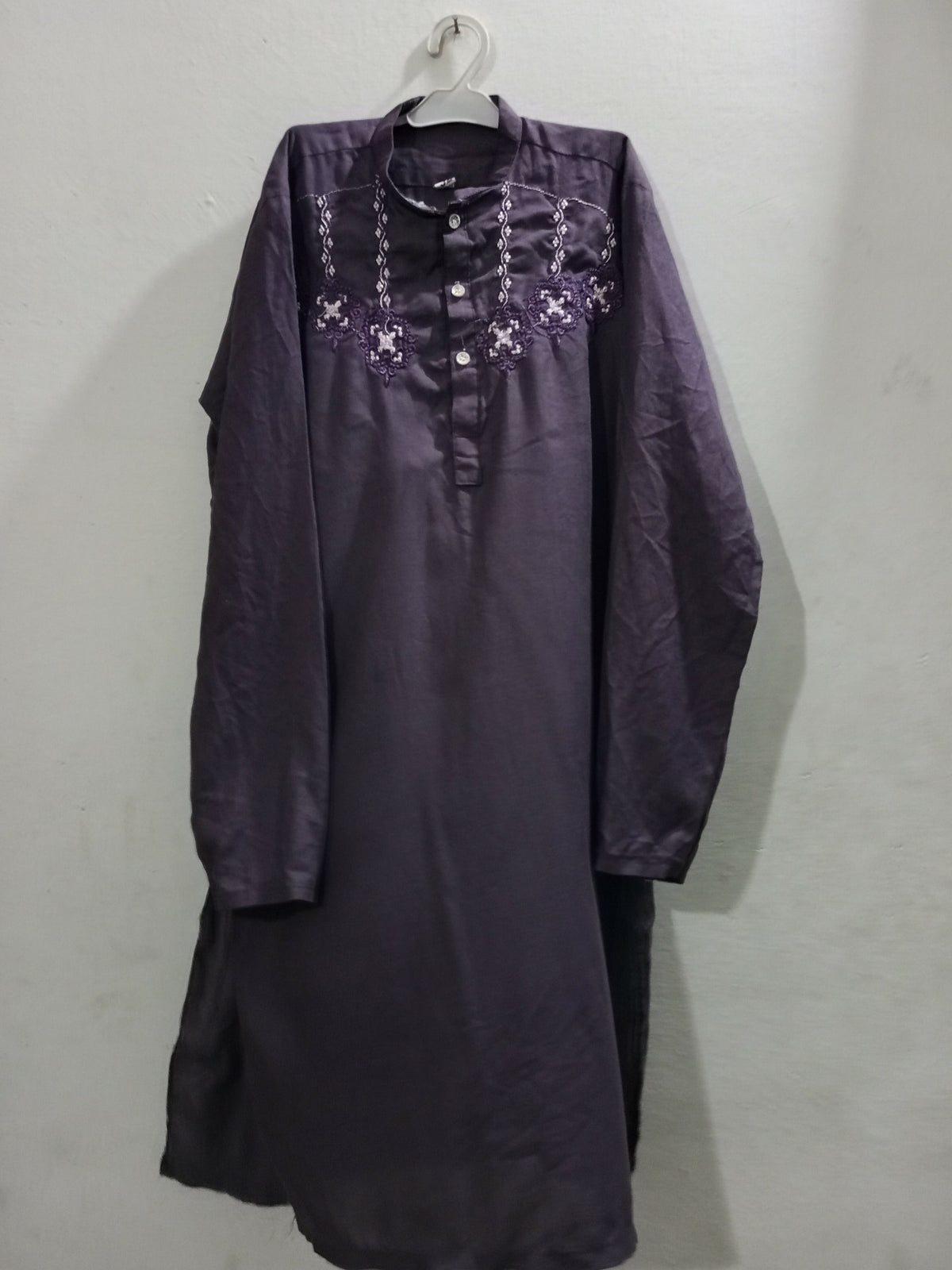 Embroidered Kurta | Kids | Boys | Boys Shalwar Kameez | Purple | Size:32 | Preloved
