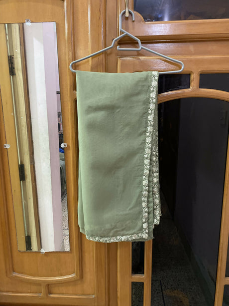 F46B35E2-5B9B-48EB-8C38-2D41D1816D80