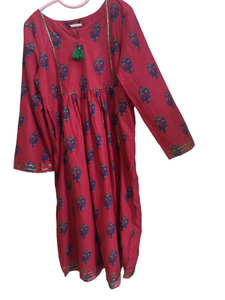 Almirah | Women Branded Kurta | Medium | Worn Once