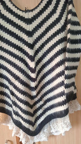 Black & White Sweater | Women Sweaters & Jackets | Small | Worn Once