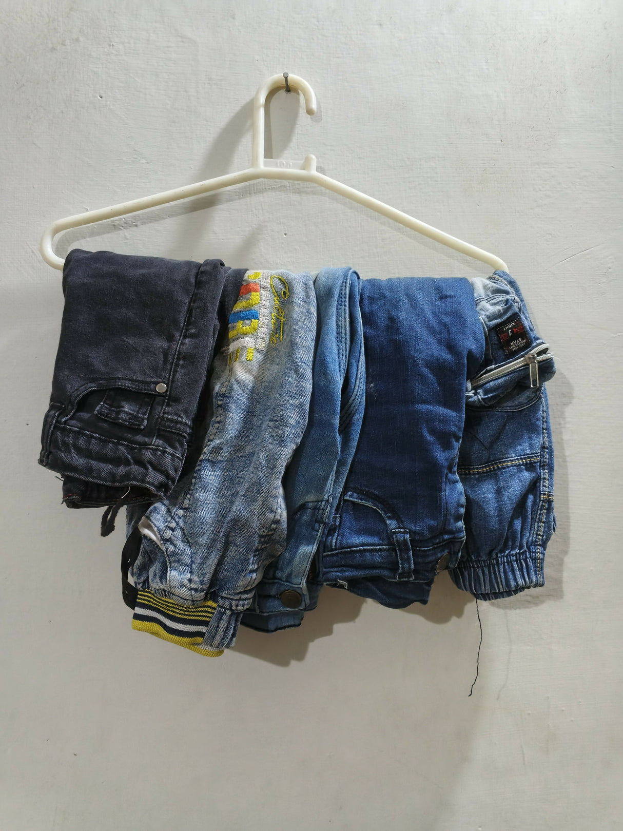 Pack of 5 Jeans | Boys Jeans and Pants | Size : 2 to 3 Yrs | Preloved