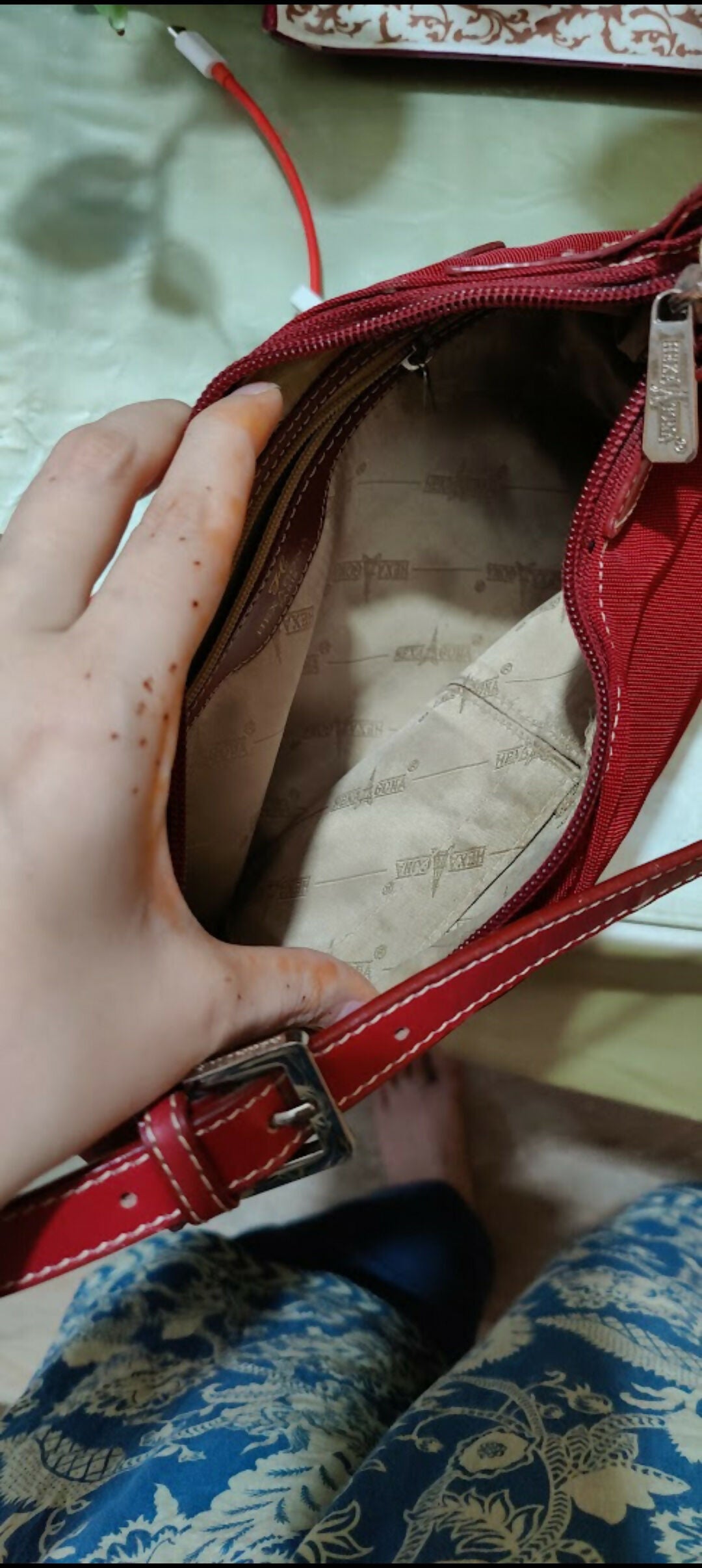 Screenshot_20250417-232324