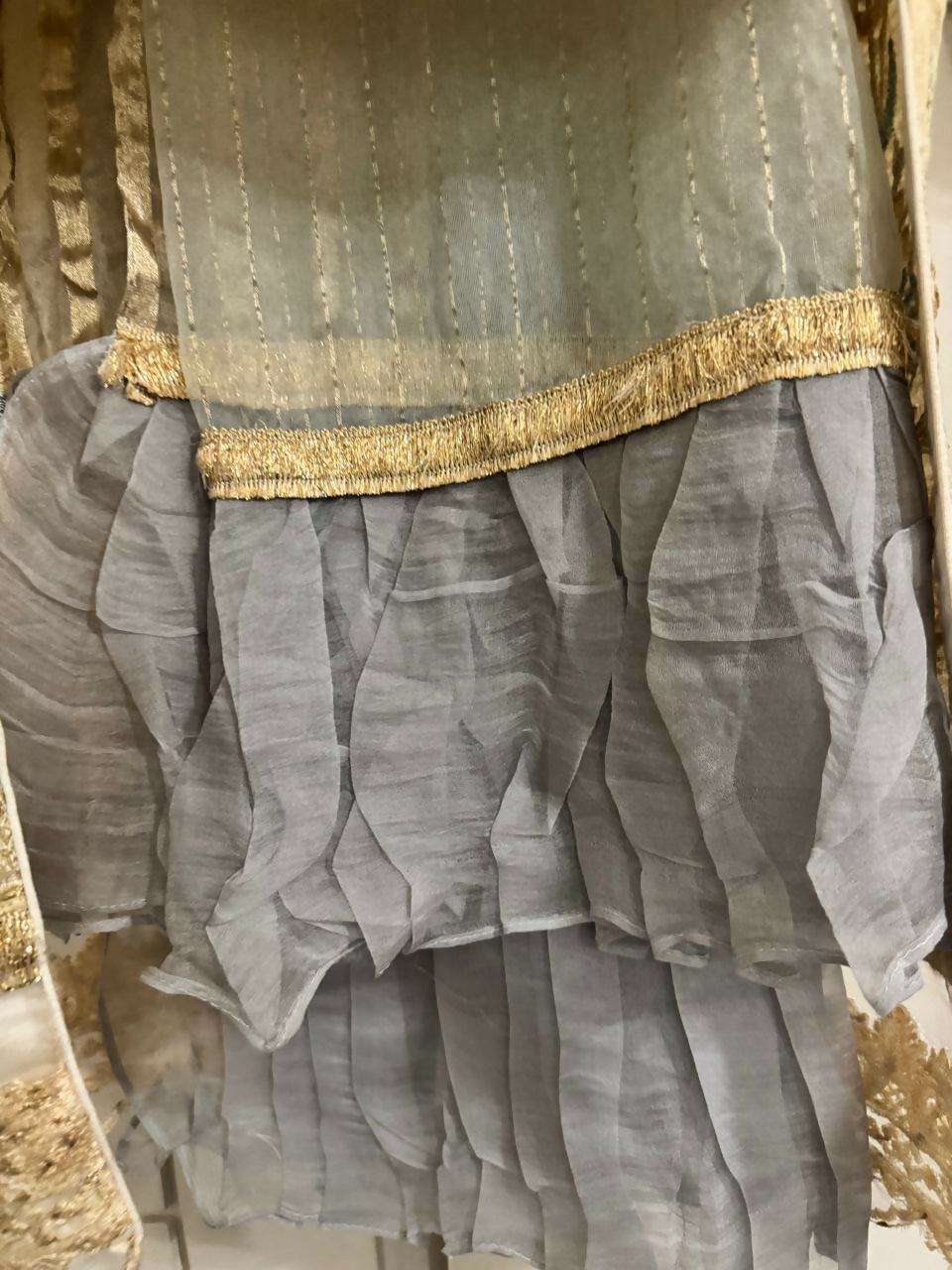 Almirah | Women Branded Formals | Small | Preloved