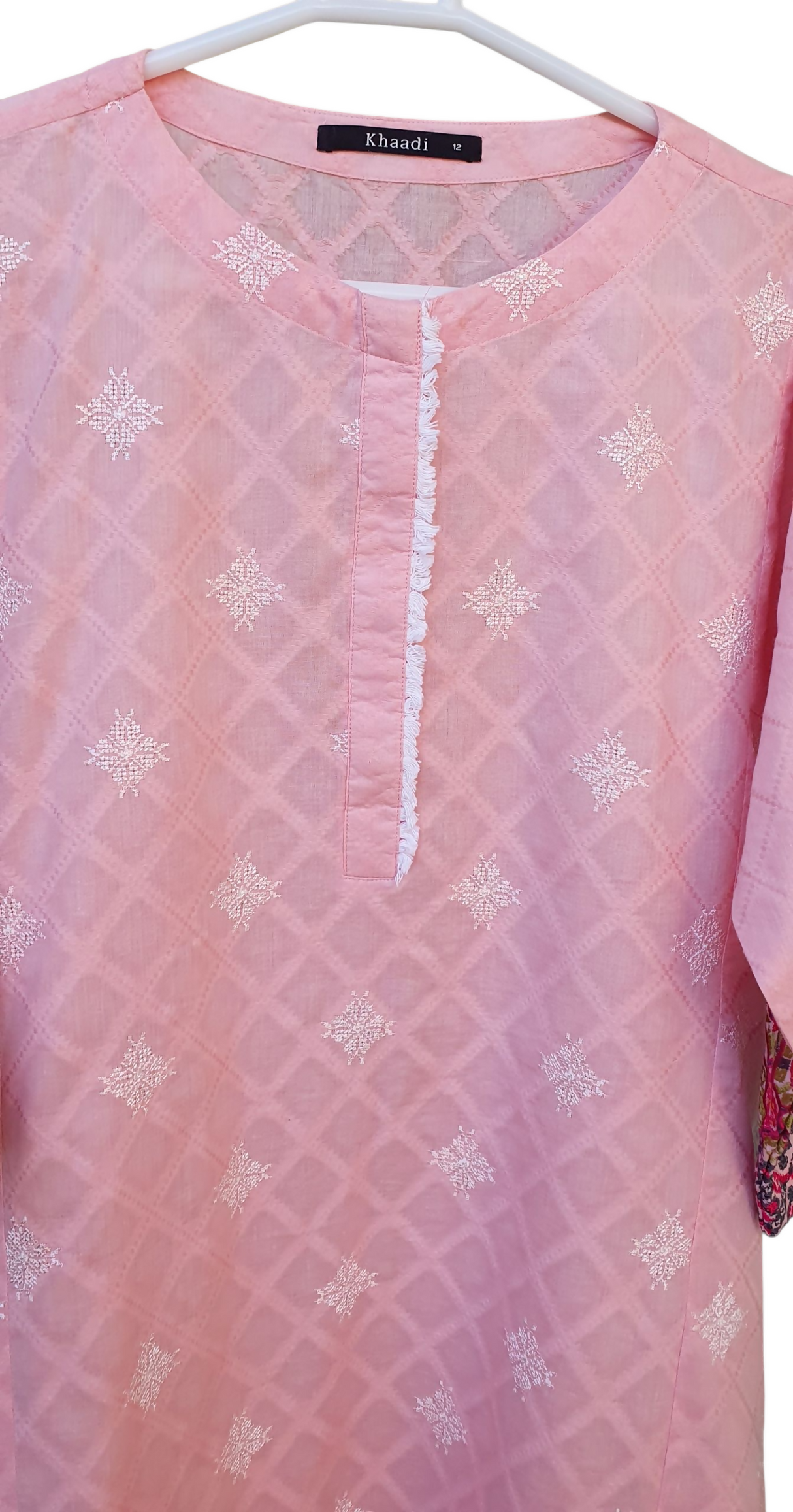 Khaadi | Pink Dobby Embroidered kurta Trouser | Women Branded kurta Trouser | Size Medium | Worn Once