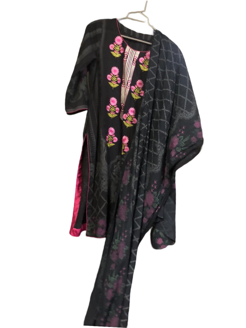 66EFD998-A030-49CA-9AFC-C78399759EFD