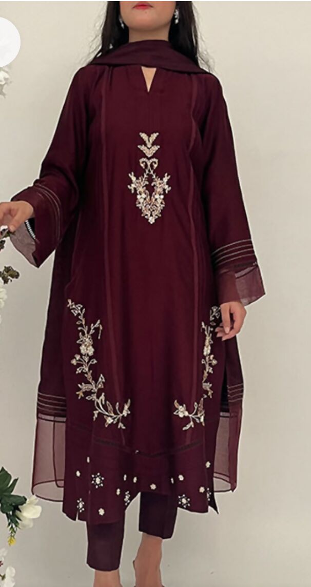 Sophia By Mubashira Usman (3PC) | Women Branded | Worn Once