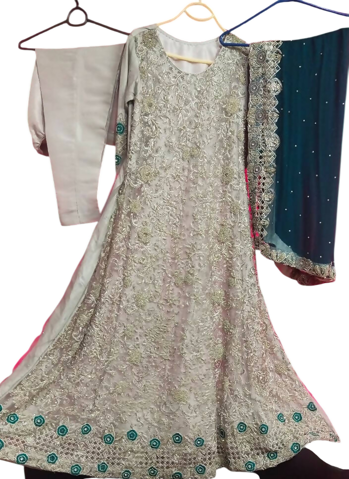 aehoYmjVjT-Photoroom