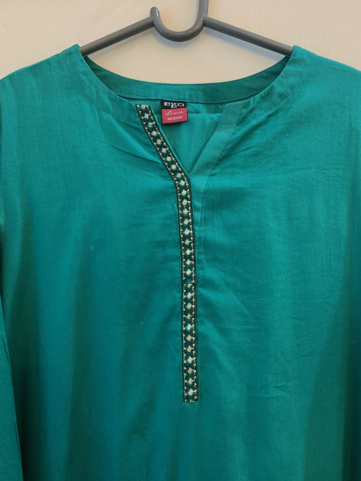 Ego | Women Branded Kurta | Medium | Preloved
