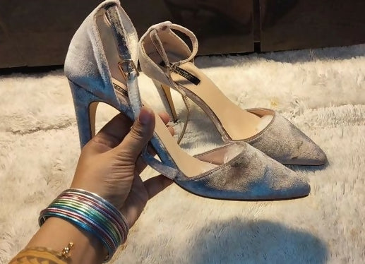 Grey Velvet Heels | Women Heels | Women Shoes | Size: 40 | Worn Once
