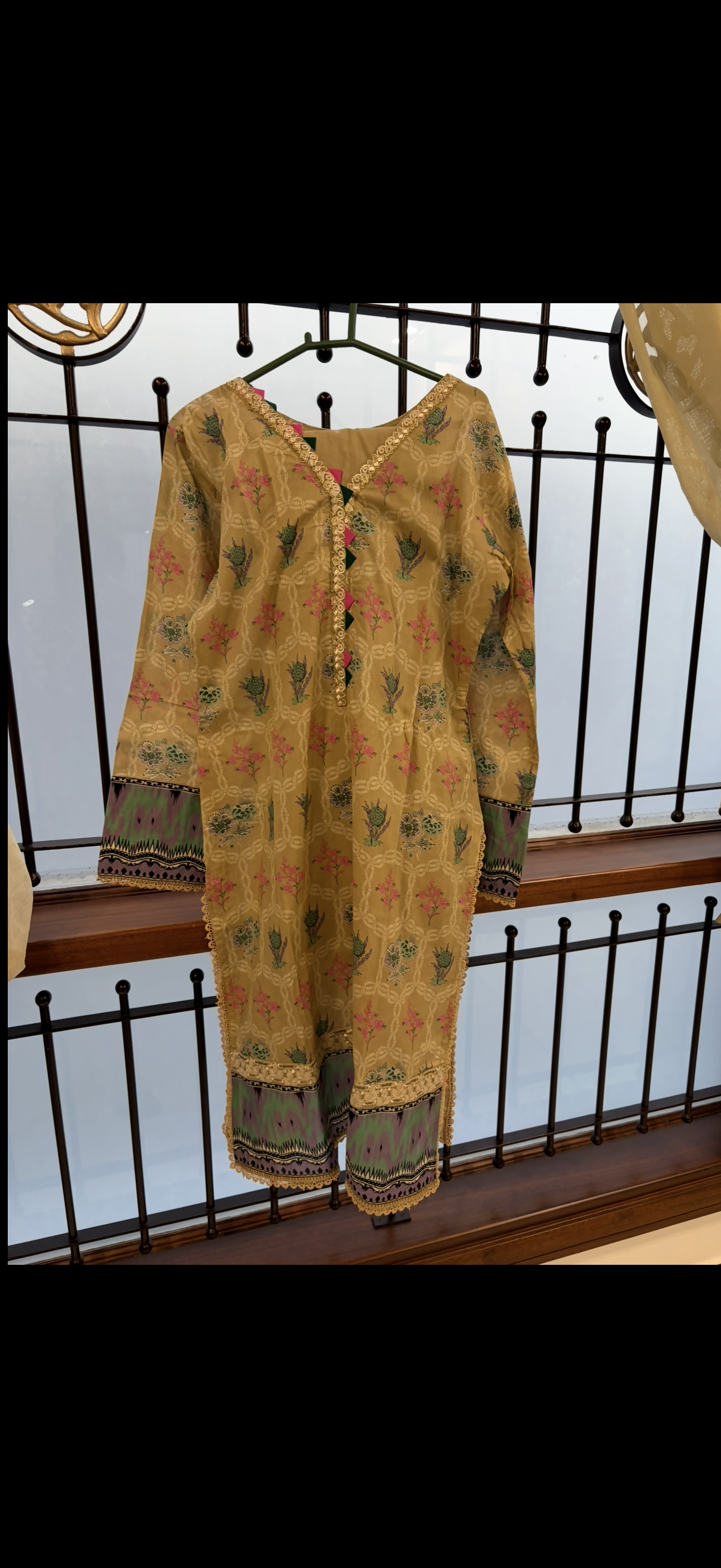 Sapphire | Women Branded Kurta | Medium | New