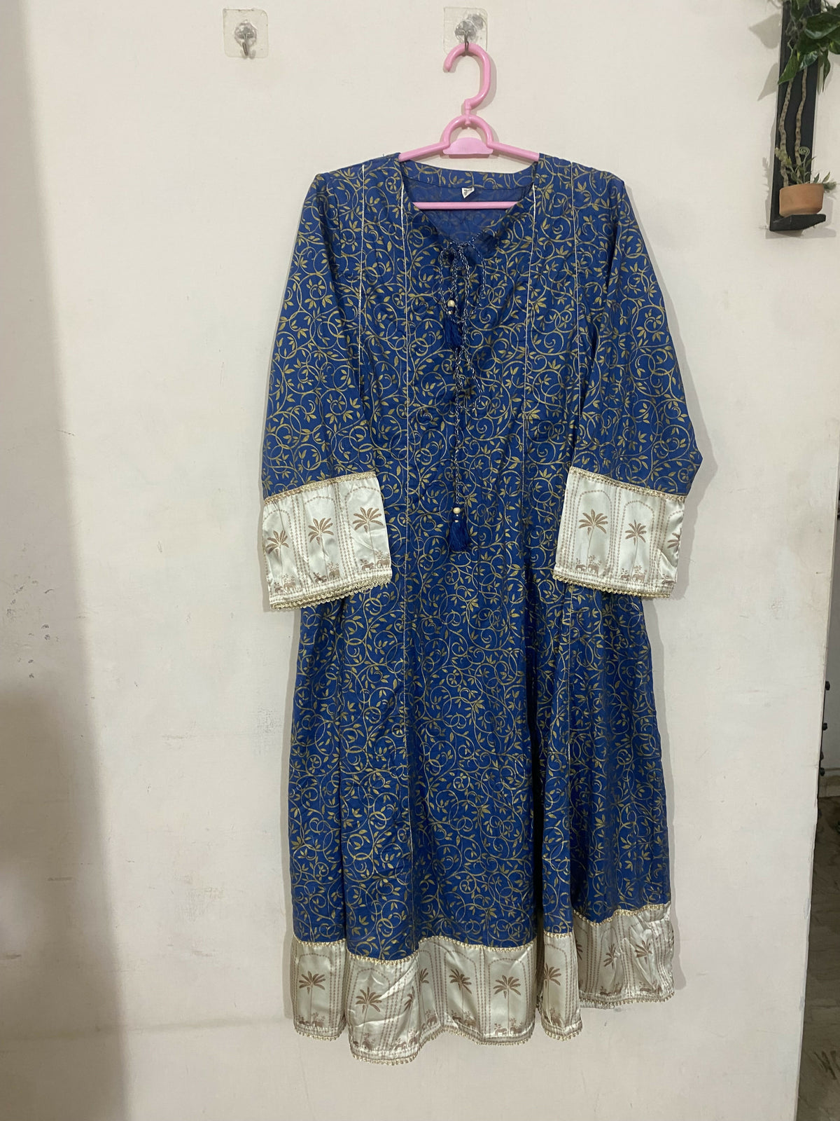 Nishat | Women Branded Kurta | Blue | Large | Preloved