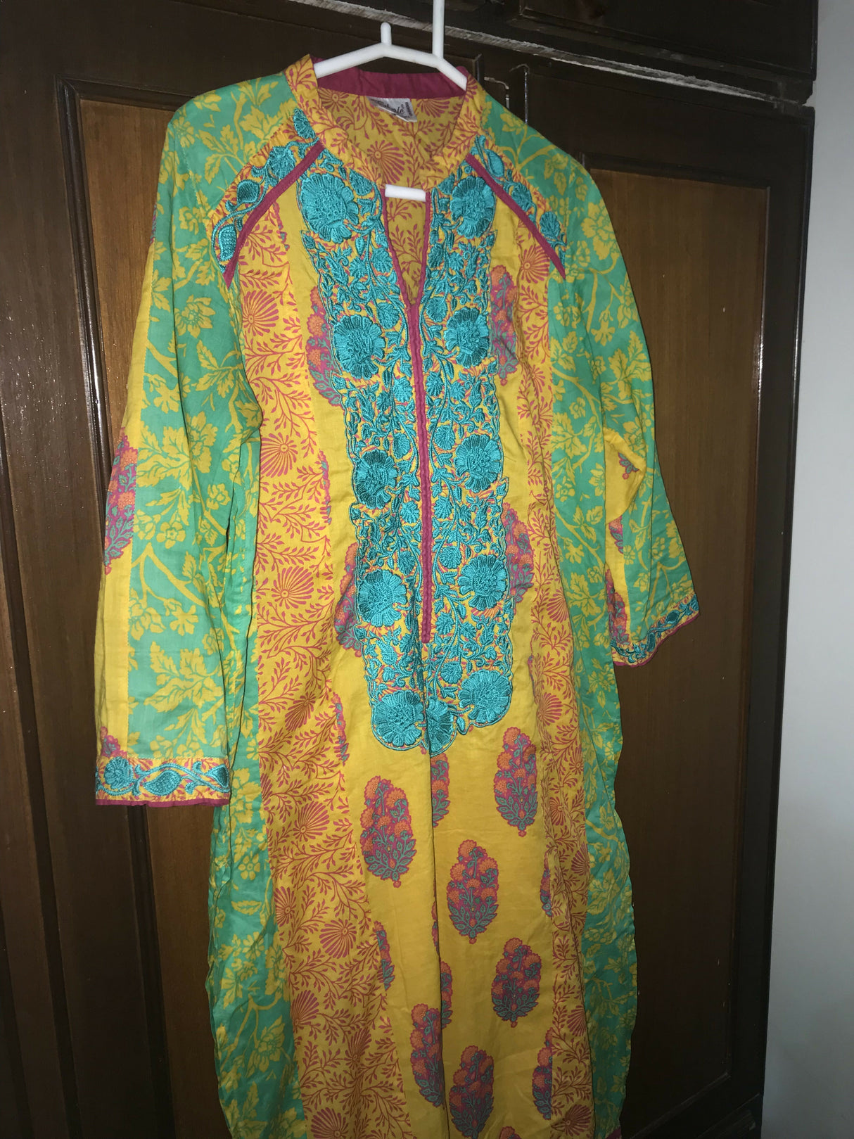 9D617F17-3016-4A67-807C-1F54401FAC33