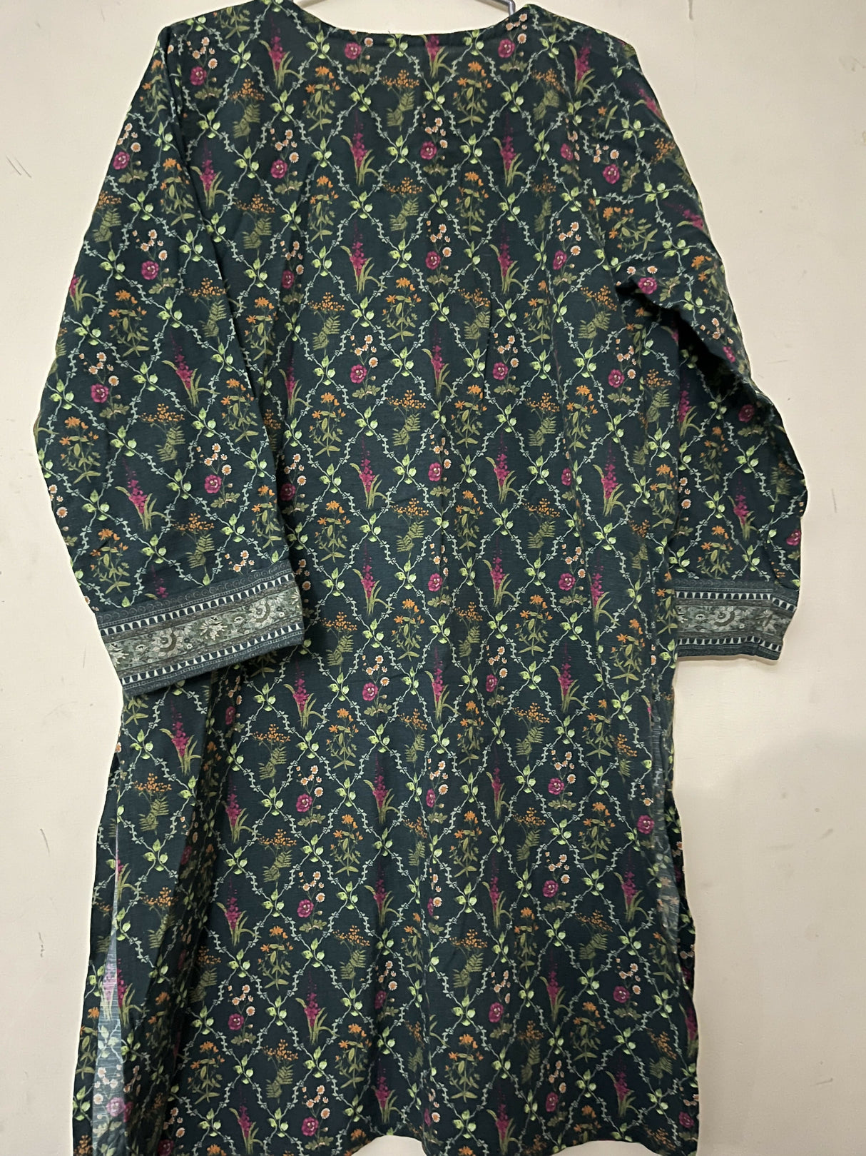 Zellbury | Women Branded Kurta | Medium | Preloved