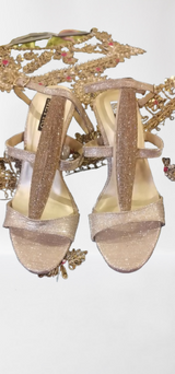 Metro | Fancy Sandals | Women Shoes | Heels |  Size: 8 | Worn Once