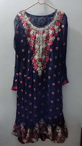 Black Embroidered Kurta | Women Locally Made Kurta | Large | Preloved