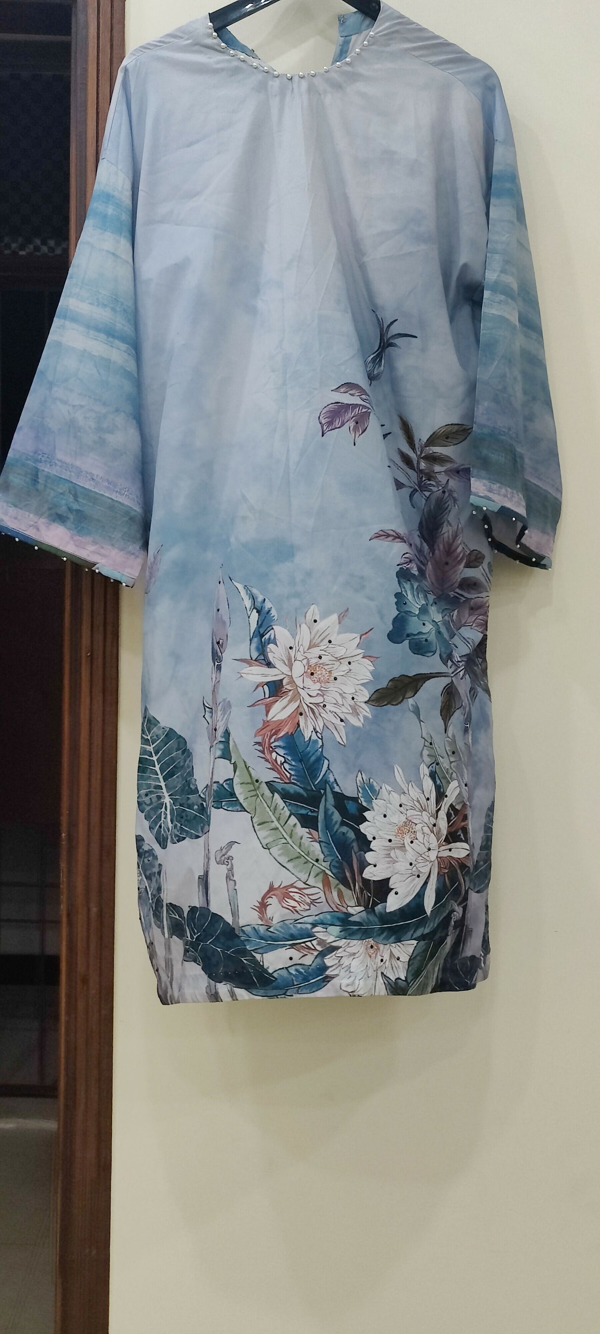 Sapphire | Women Branded Kurta | Medium | Brand New