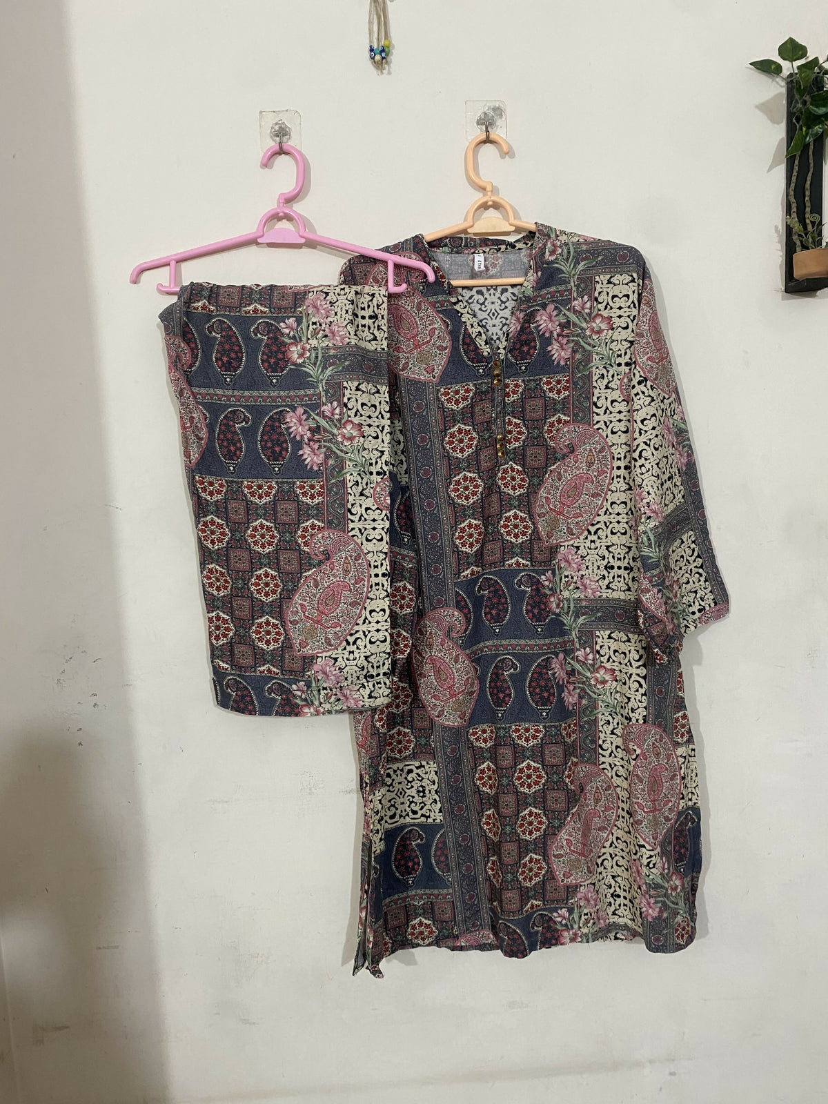 Ethnc | Women Branded Kurta | Medium | Preloved
