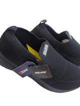 NDURE | Men's Minimalist Monochrome Black Sneakers | SKU:M-SN-TRN-0005 | Men Shoes | Size: 42 | Brand New