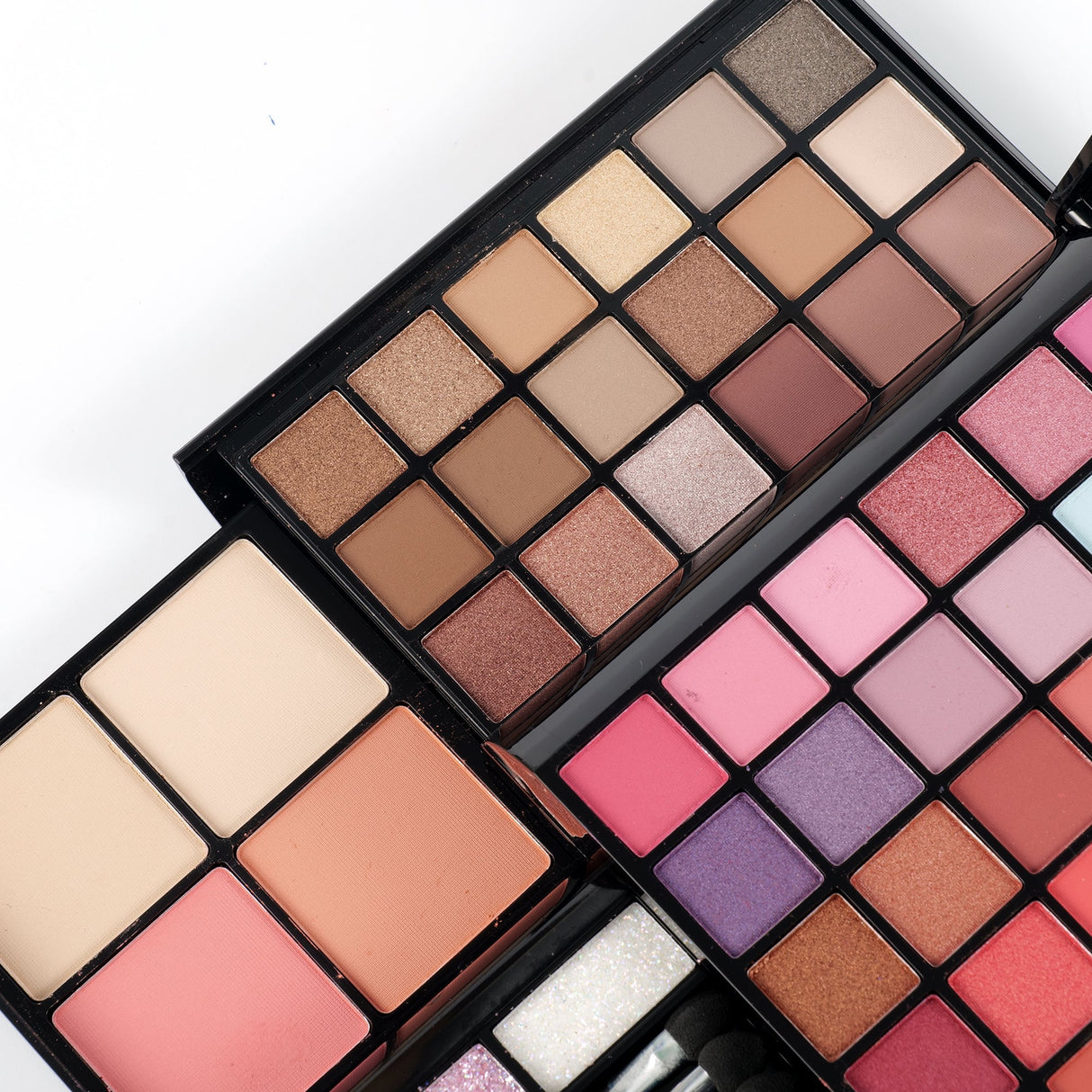 Buy Missrose Travel Makeup Kit in Pakistan