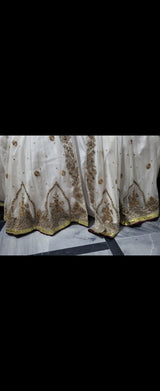 Bridal Maxi | Women Bridals | Medium | Worn Once