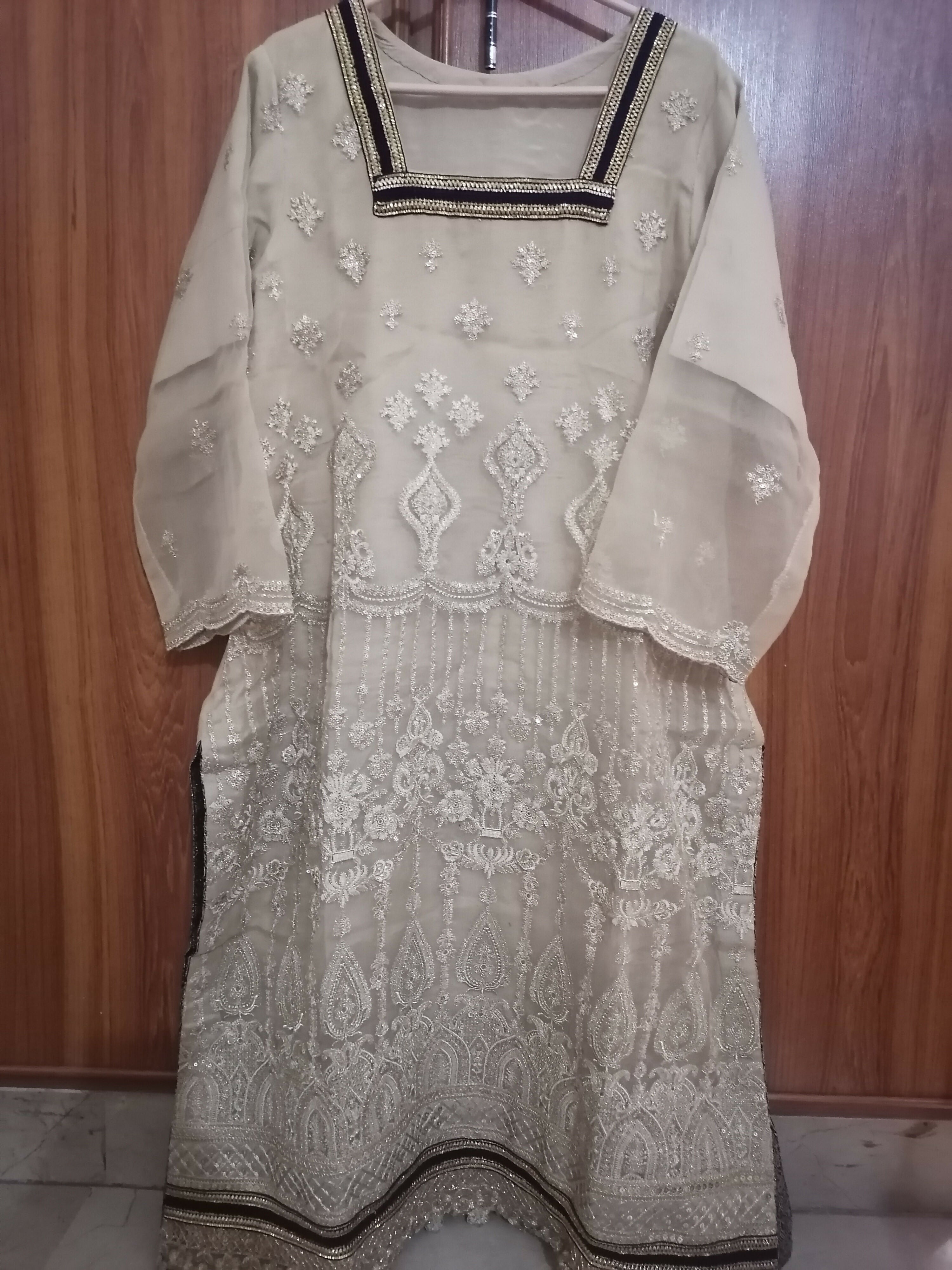 Organza suit | Women Locally Made Formals | X Large | Worn Once