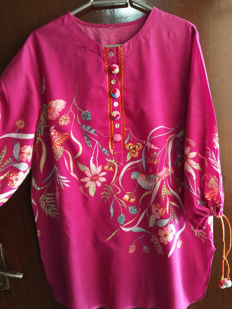 Purple kurta bird