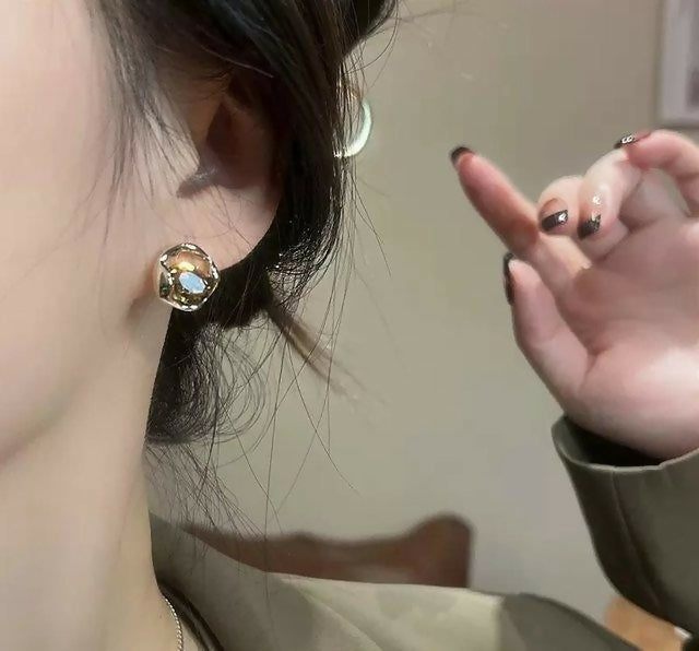 Oval Stone Tops Pair-01091 | Women Jewelry | Earrings | Brand New
