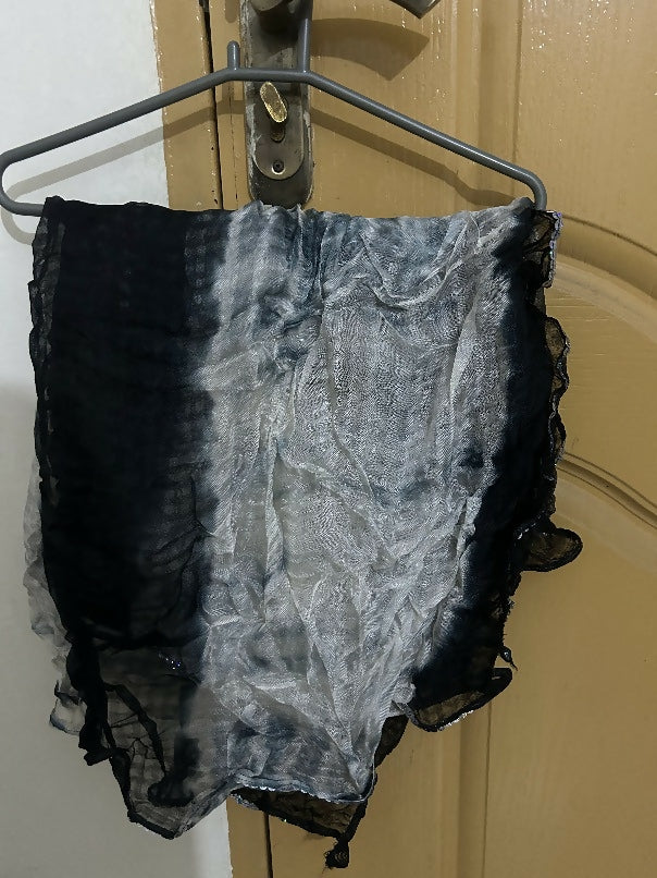 3 Pcs Embroidered Suit | Women Locally Made Kurta | Medium | Preloved