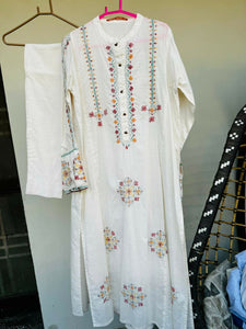 Generation | Women Branded Kurta | Small | Worn Once