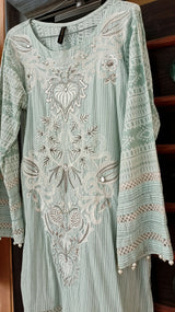 Charizma | Women Branded Kurta | Medium | Worn Once