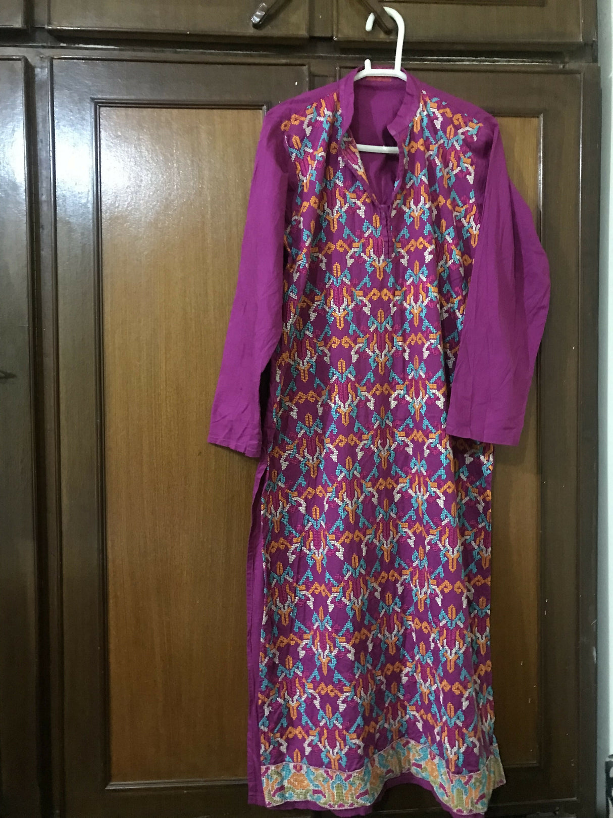 9681D140-99A3-4A50-A75B-6B8D25888F91