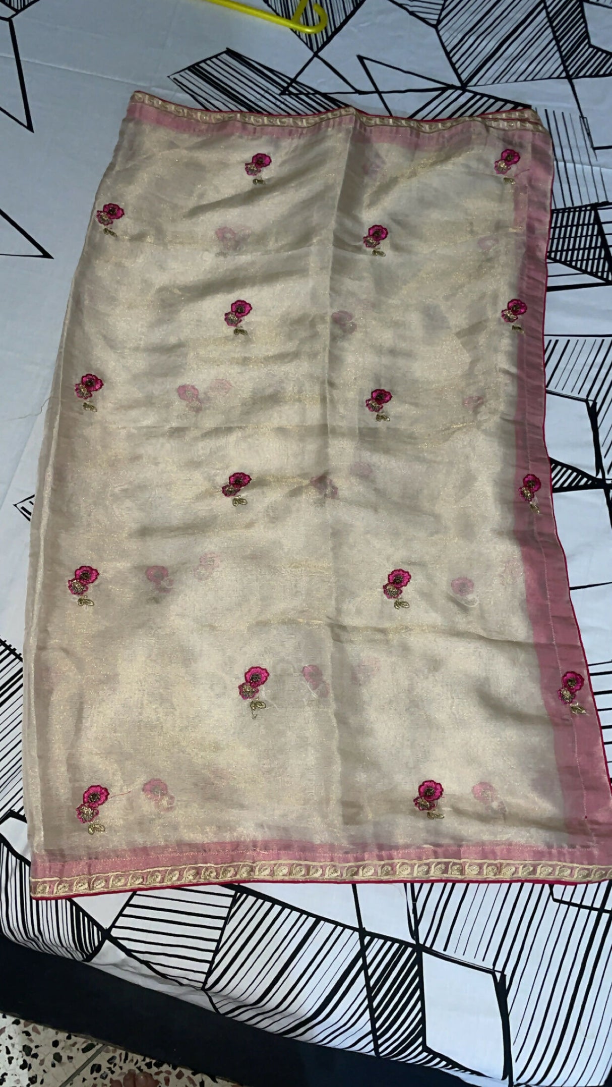 Masoori 2 Pcs Dress | Women Locally Made Kurta | Medium | Worn Once
