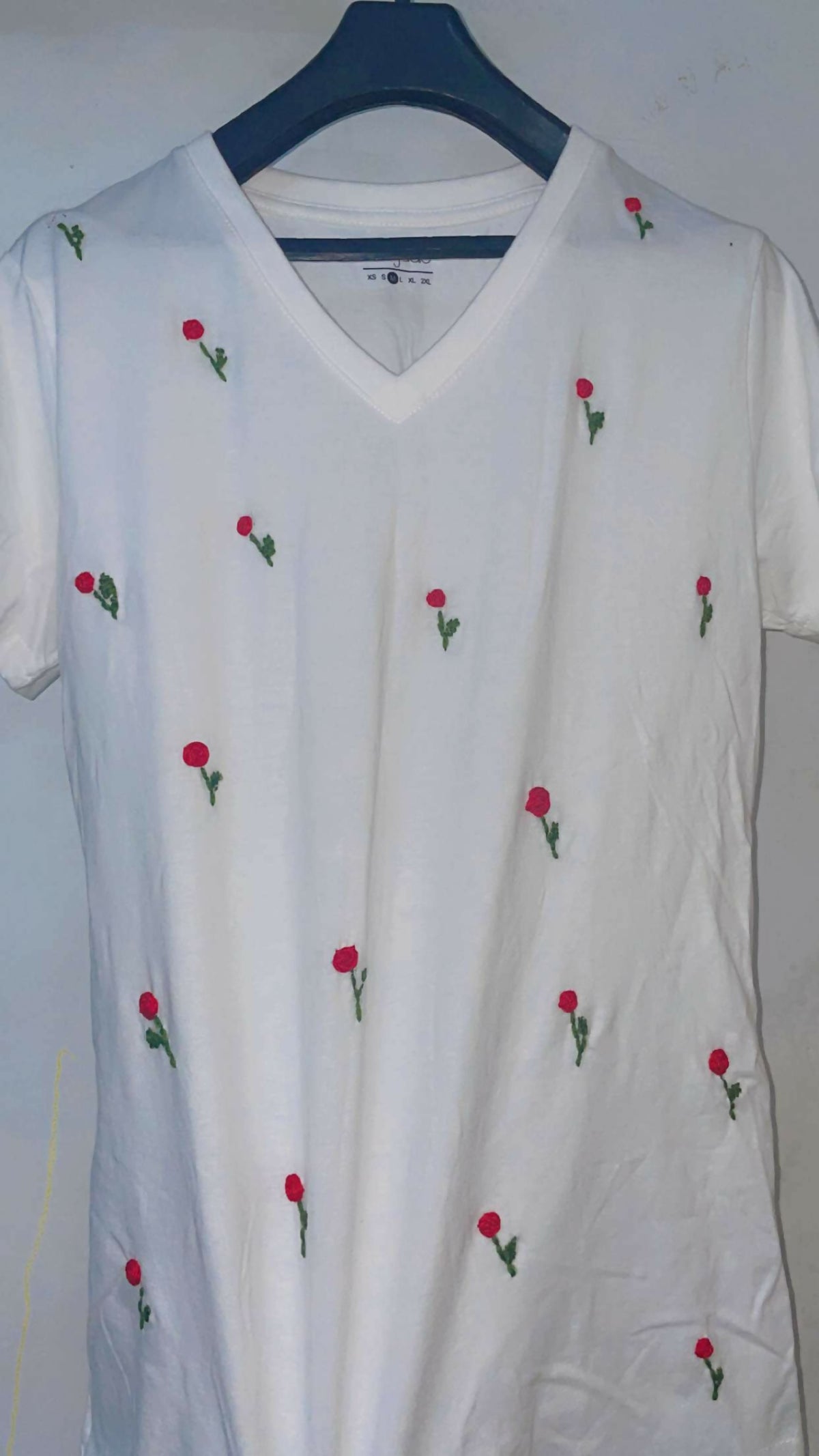 Embroidered T-Shirt | Women Tops & Shirts | White | Medium | New