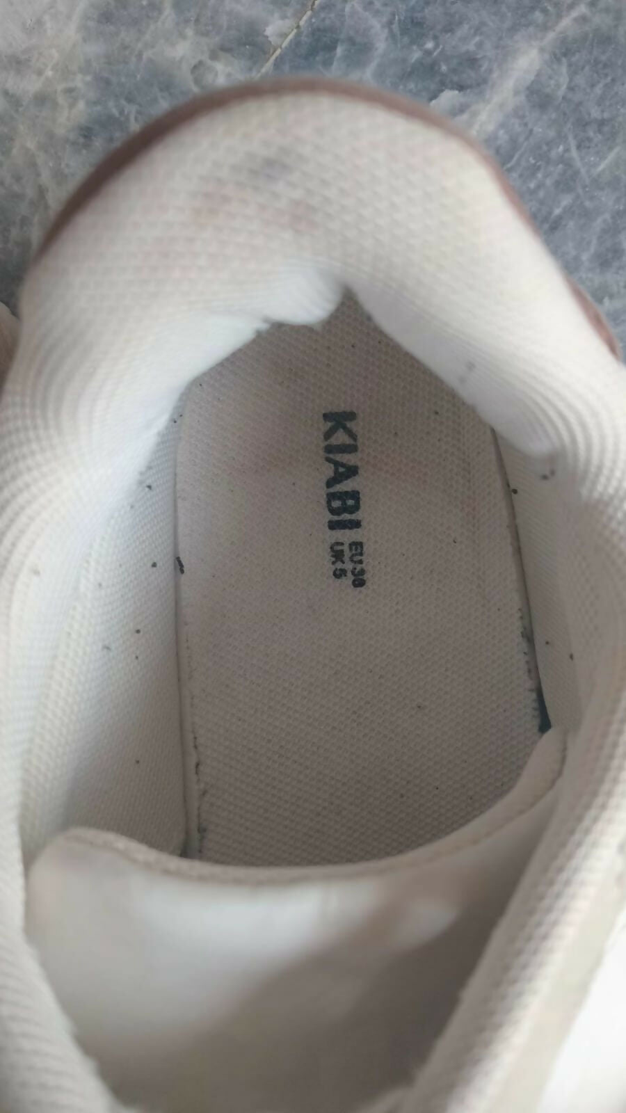 White Shoes | Women Shoes | Casual Shoes | Size: 38 | Preloved