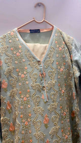 Women Embroidered Shirt | Women Locally Made Formals | Medium | Multicolor | Preloved