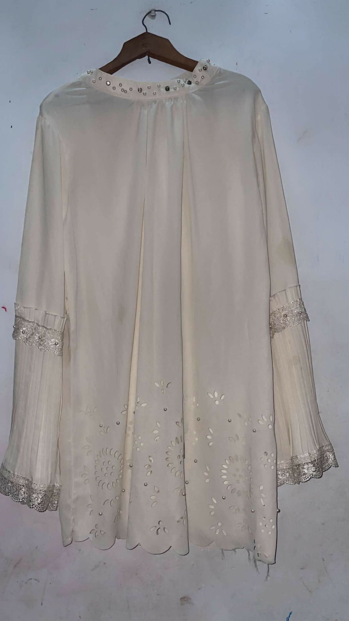 Alkaram | Women Branded Kurta | Yellow | Medium | Preloved