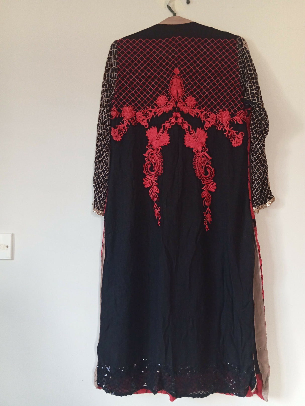 Beautiful Embroidered Kurta | Women Locally Made Kurta | X Large | New