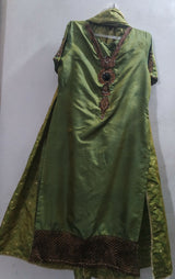 Heavy Work 3PC Fancy Suit | Women Locally Made Formals | Medium | Worn Once