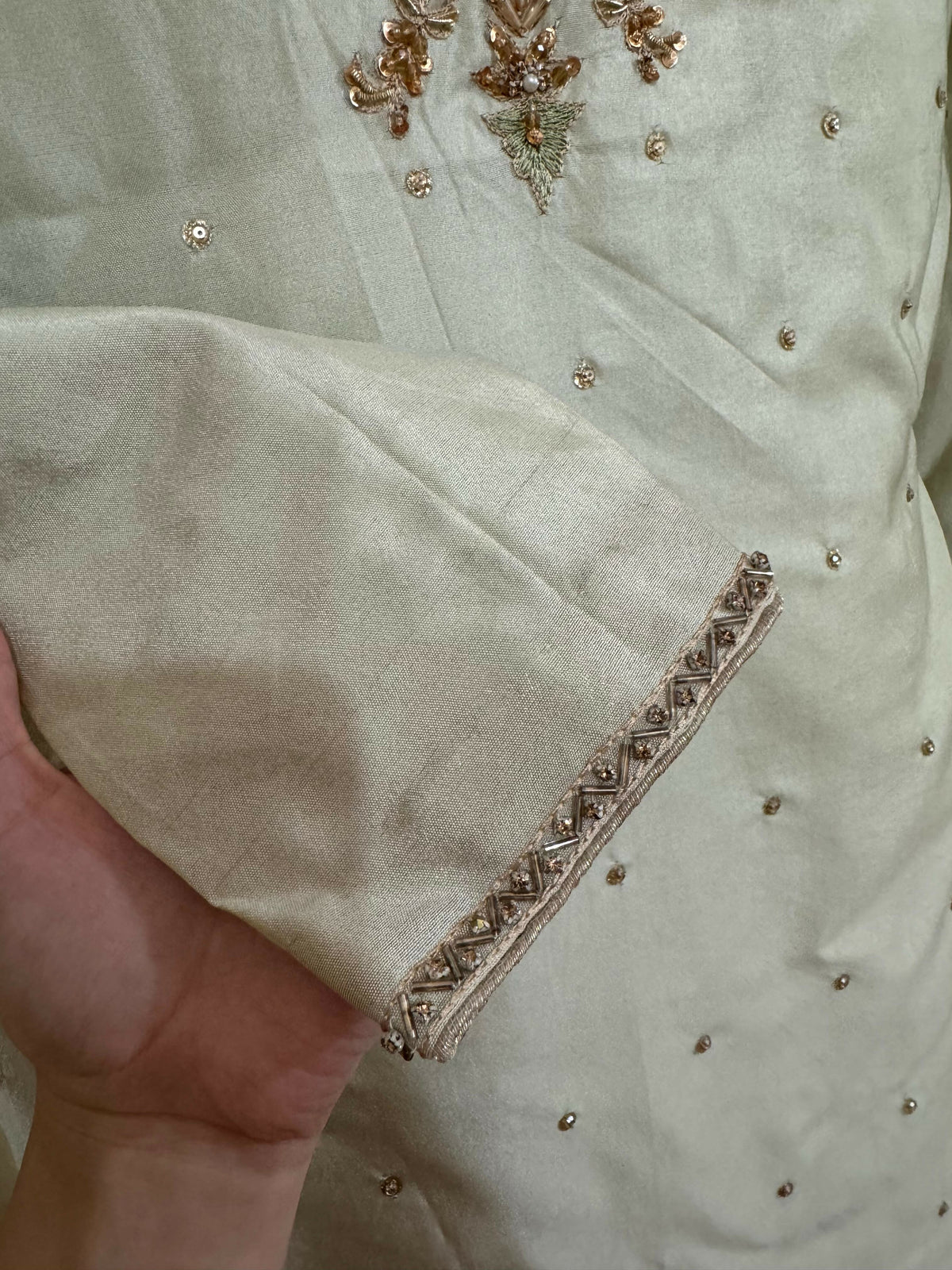 Mohsin & Sons | Women Branded Formals | Medium | Worn Once