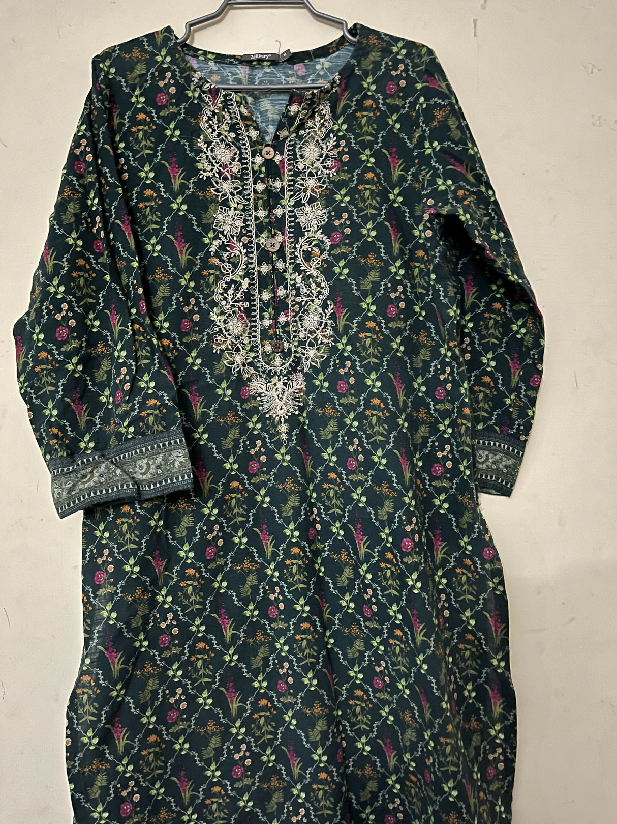 Zellbury | Women Branded Kurta | Medium | Preloved