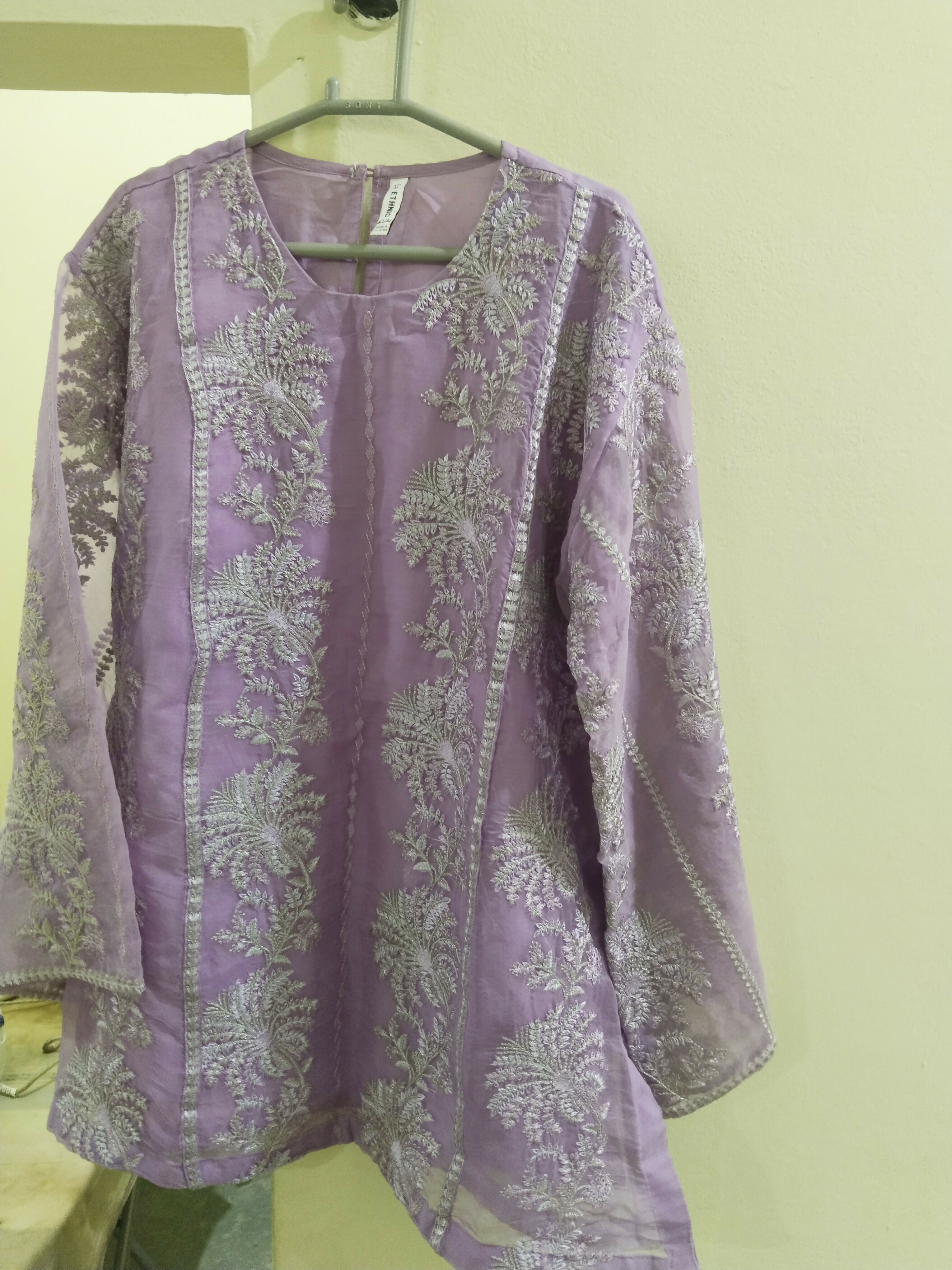 Ethnic | Women Branded Formals | Medium | Worn Once