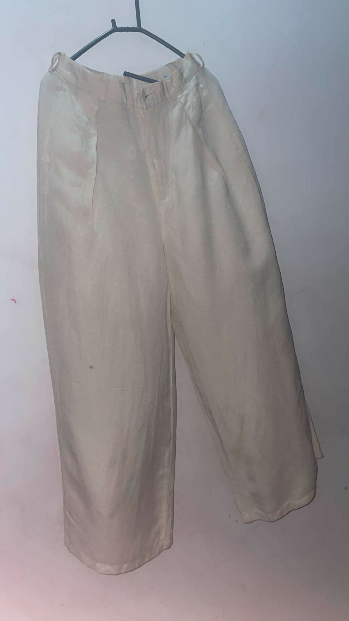 Baggy Pants | Women Bottoms & Pants | Size: 36 | Beige | Preloved