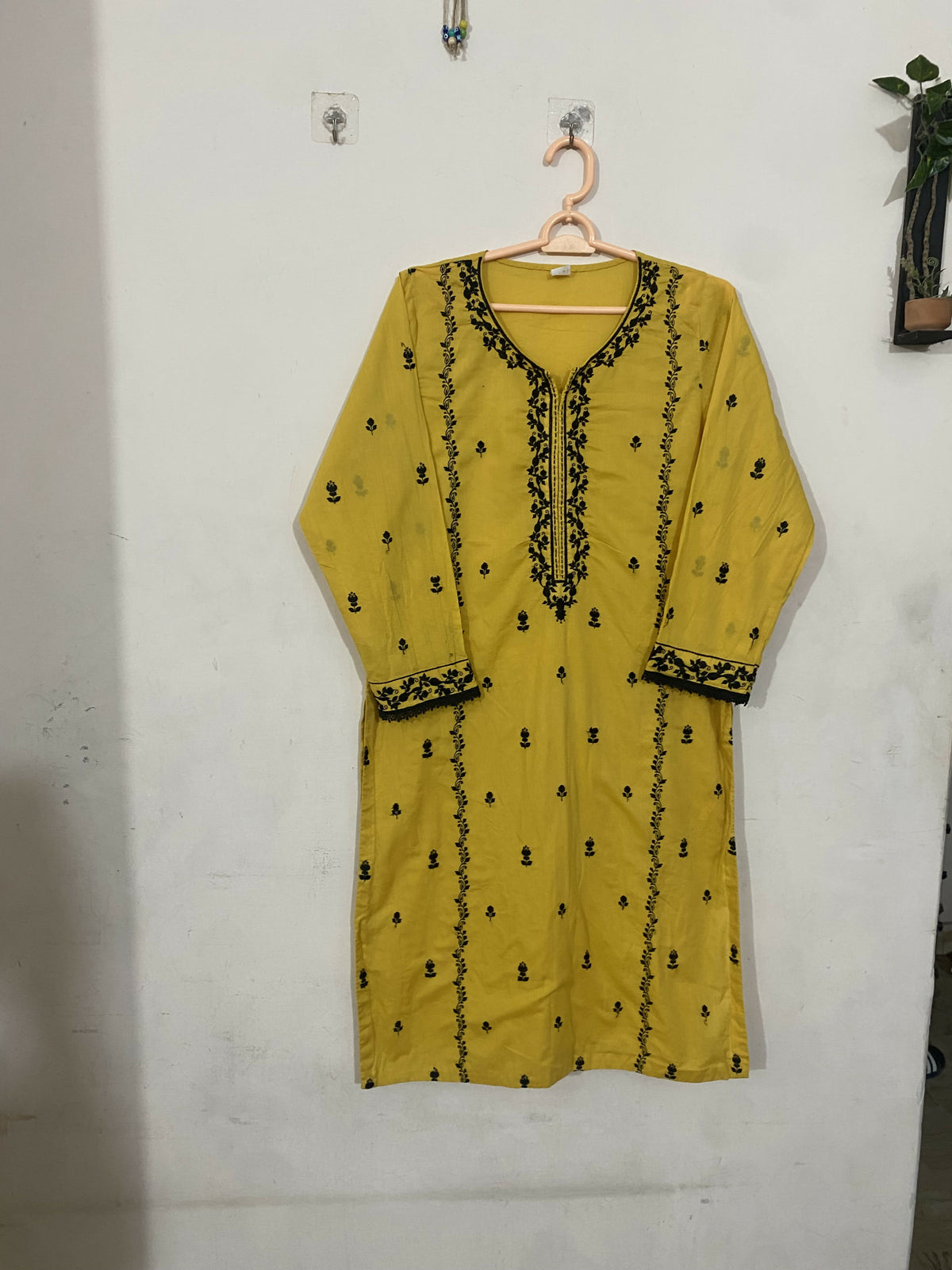 Kayseria | Women Branded Kurta | Mustard | Large | Preloved